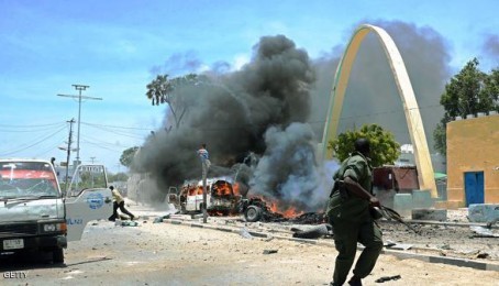 صومالیا، موګادیشو کي موټر بم چاودنو وزیرانو او لوړ پوړو چارواکو ته مرګ ژوبله اړولې