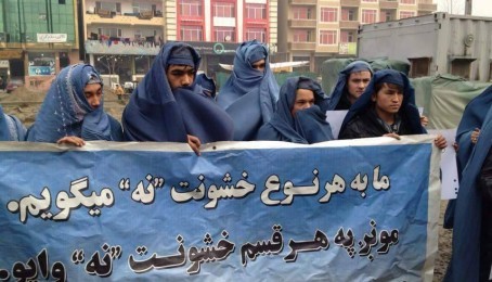 همه چیز علیه عفت و حجاب …!